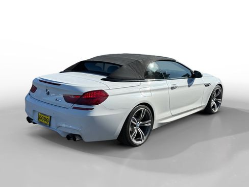 Used 2013 BMW M6 Convertible w/ Executive Pkg RWD image 5