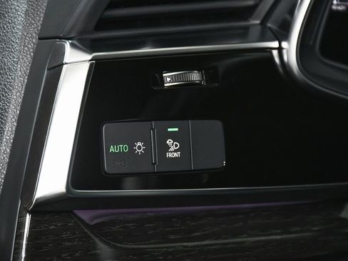 Used 2024 Audi Q8 Premium Plus w/ Premium Plus Package image 36