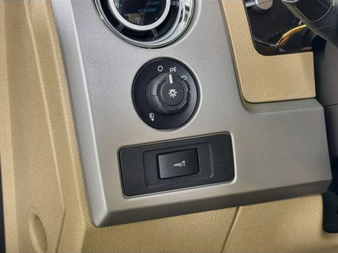 Used 2011 Ford F150 Lariat w/ Lariat Plus Pkg AWD/4WD image 10