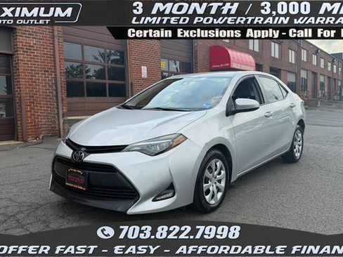 Used 2019 Toyota Corolla LE FWD image 1