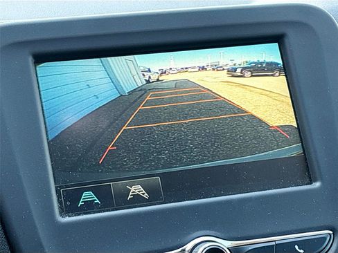 Used 2018 Chevrolet Equinox LT AWD/4WD image 6
