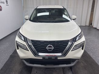 Used 2023 Nissan Rogue SV video 2