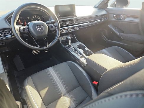 Certified 2024 Honda Civic Sport image 11