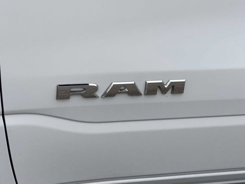 Used 2022 RAM 1500 Big Horn RWD image 14