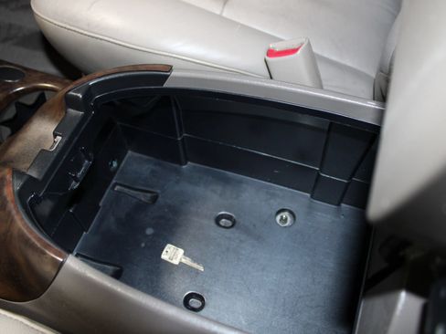 Used 2006 Toyota Tundra SR5 RWD image 15