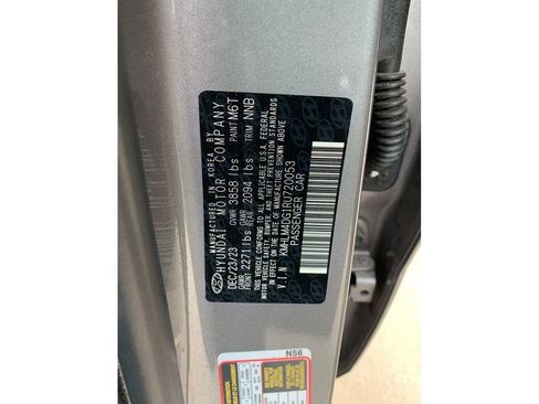 Used 2024 Hyundai Elantra SEL image 32