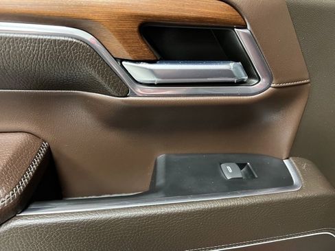 Used 2023 GMC Sierra 1500 Denali w/ Denali Reserve Package image 40