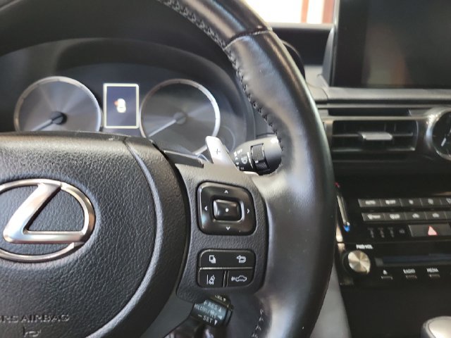 Used 2023 Lexus IS 300 w/ Comfort Package RWD image 15