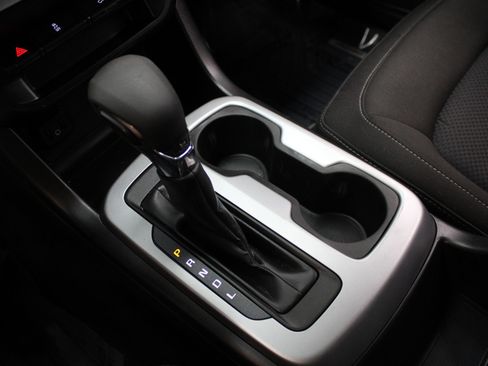 Used 2022 Chevrolet Colorado LT w/ LT Convenience Package AWD/4WD image 39