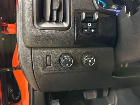 Used 2021 Chevrolet Colorado ZR2 image 23