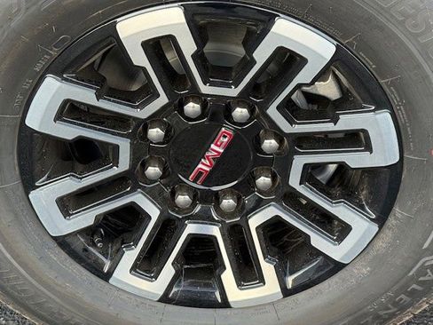 New 2026 GMC Sierra EV Elevation AWD/4WD image 12