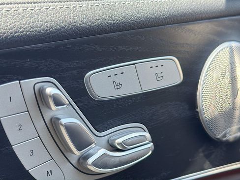 Used 2023 Mercedes-Benz E 450 Cabriolet image 18