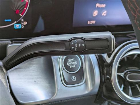 Certified 2025 Mercedes-Benz GLB 250 image 15