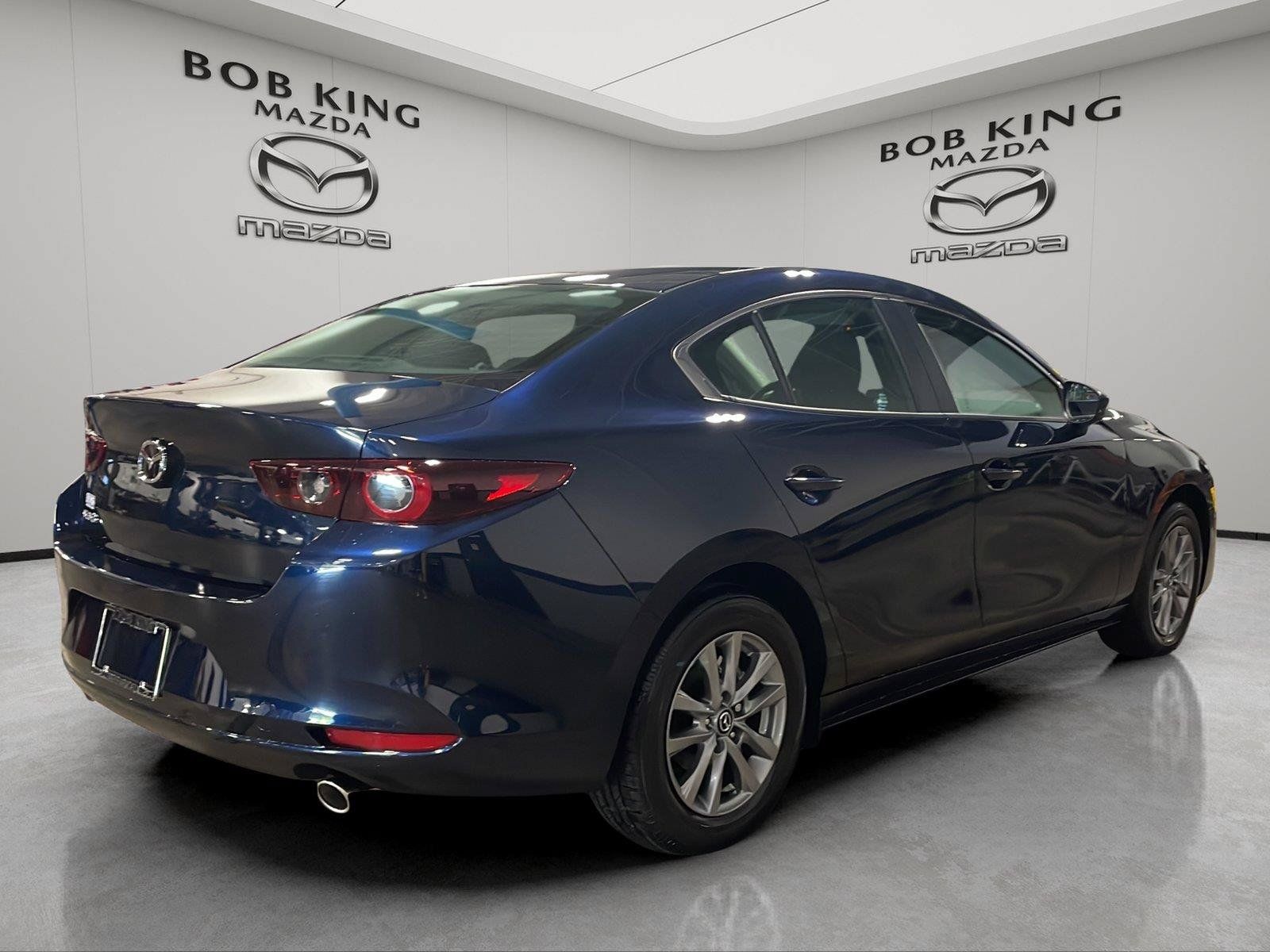 New 2026 MAZDA MAZDA3 s FWD image 5