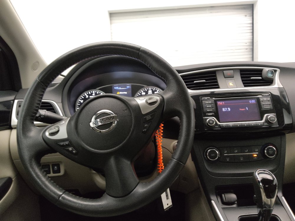 Used 2017 Nissan Sentra SV FWD image 22