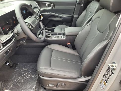 New 2026 Kia Sorento S w/ S Panoramic Sunroof Package FWD image 7