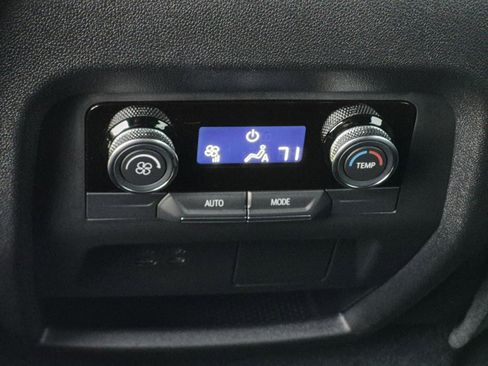 New 2026 Buick Enclave Preferred image 12