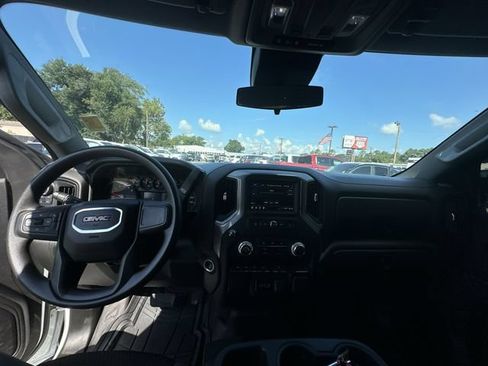 Used 2024 GMC Sierra 1500 Pro w/ Pro Value Package AWD/4WD image 9