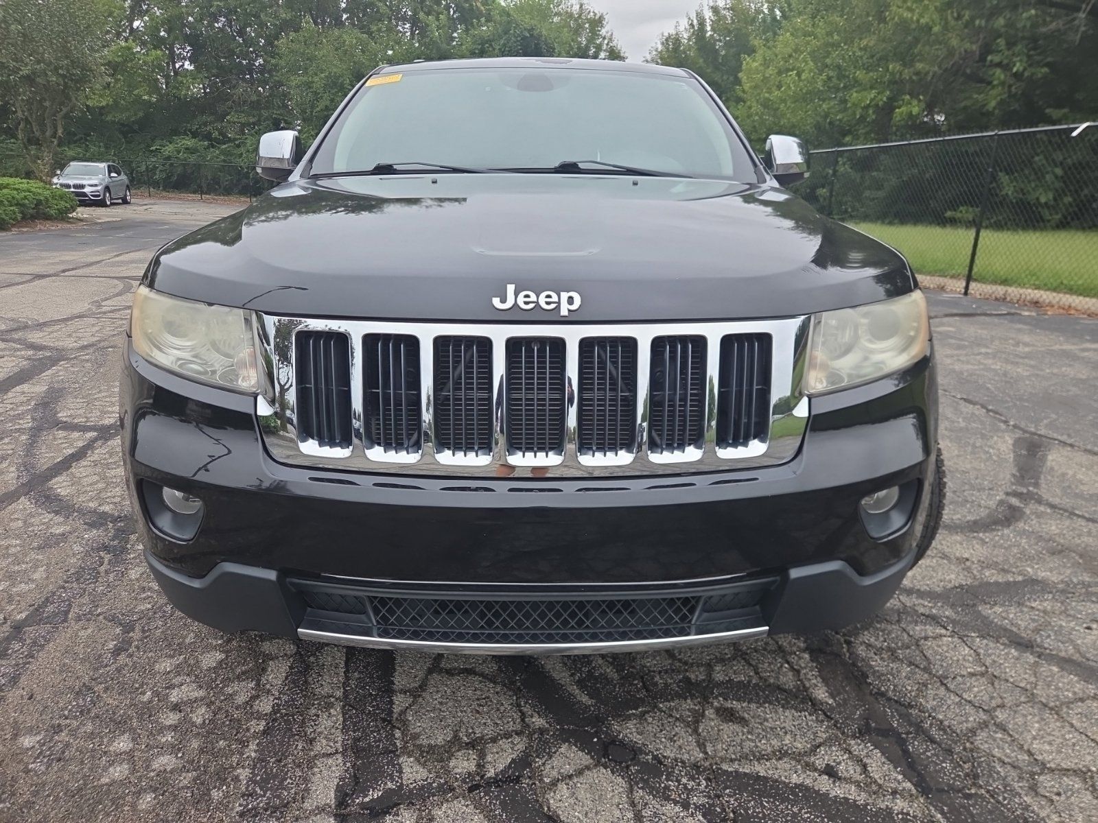 Used 2012 Jeep Grand Cherokee Limited w/ Trailer Tow Group AWD/4WD image 4