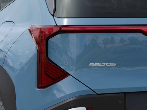 New 2027 Kia Seltos EX FWD image 11