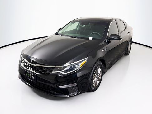 Used 2020 Kia Optima LX FWD image 3