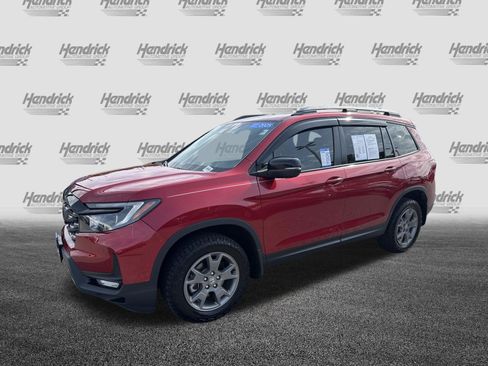 Certified 2025 Honda Passport TrailSport image 5