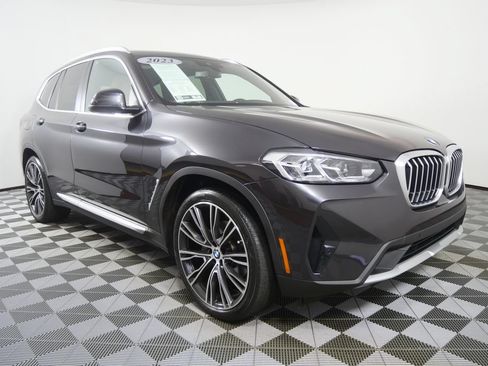 Used 2023 BMW X3 sDrive30i w/ Premium Package w/ZPA RWD image 2