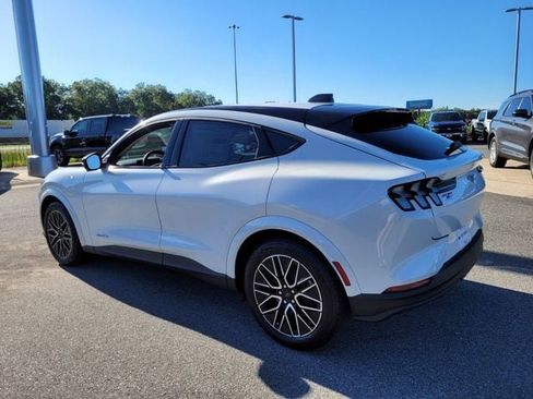 New 2025 Ford Mustang Mach-E Premium image 37