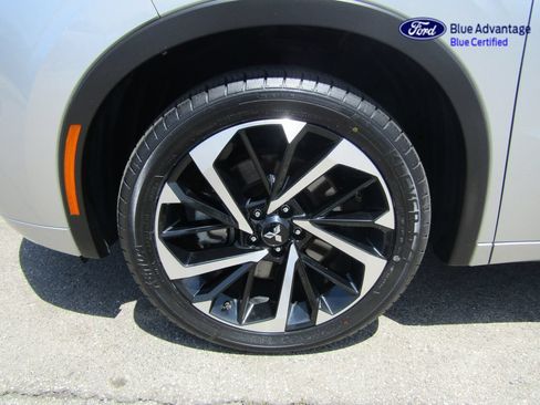 Used 2022 Mitsubishi Outlander SEL AWD/4WD image 11