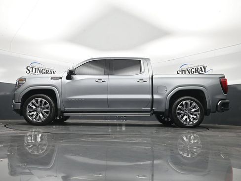 Used 2025 GMC Sierra 1500 Denali w/ Denali Reserve Package AWD/4WD image 29