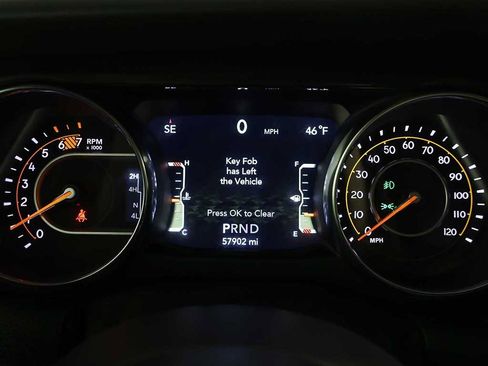 Used 2021 Jeep Wrangler Unlimited Sahara image 27