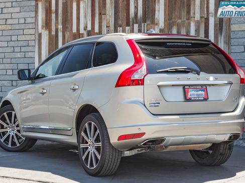 Used 2015 Volvo XC60 T5 AWD/4WD image 4