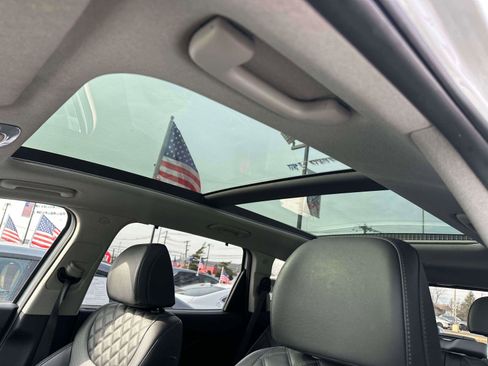 Used 2023 Hyundai Santa Fe Limited image 20