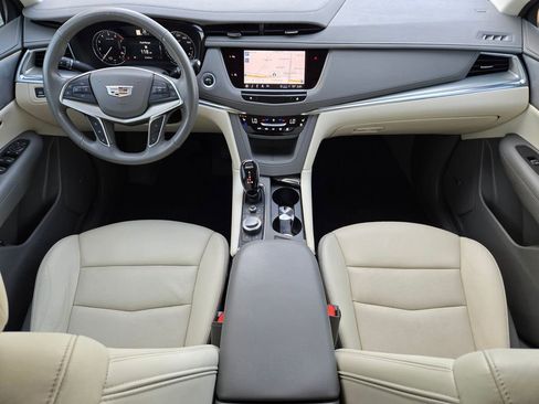 Certified 2023 Cadillac XT5 Premium Luxury image 13