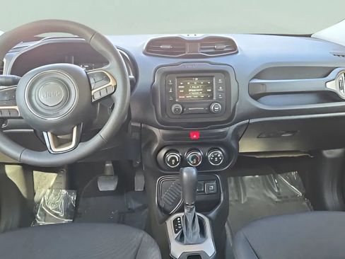 Used 2017 Jeep Renegade Sport w/ Power & Air Group FWD image 32