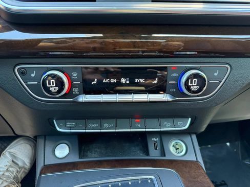 Used 2019 Audi Q5 2.0T Premium Plus w/ Premium Plus Package AWD/4WD image 23