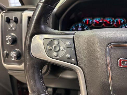 Used 2018 GMC Sierra 1500 SLT image 17