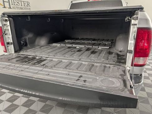 Used 2018 RAM 2500 Tradesman w/ Chrome Appearance Group image 25