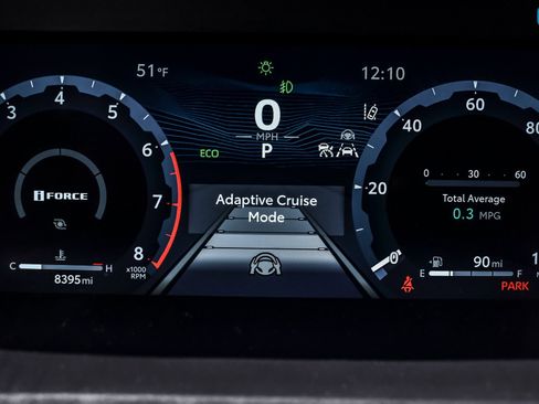 Used 2025 Toyota Tacoma TRD Off-Road image 15