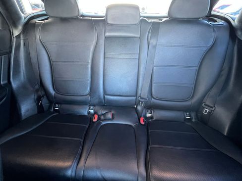 Used 2024 Mercedes-Benz GLC 300 image 38