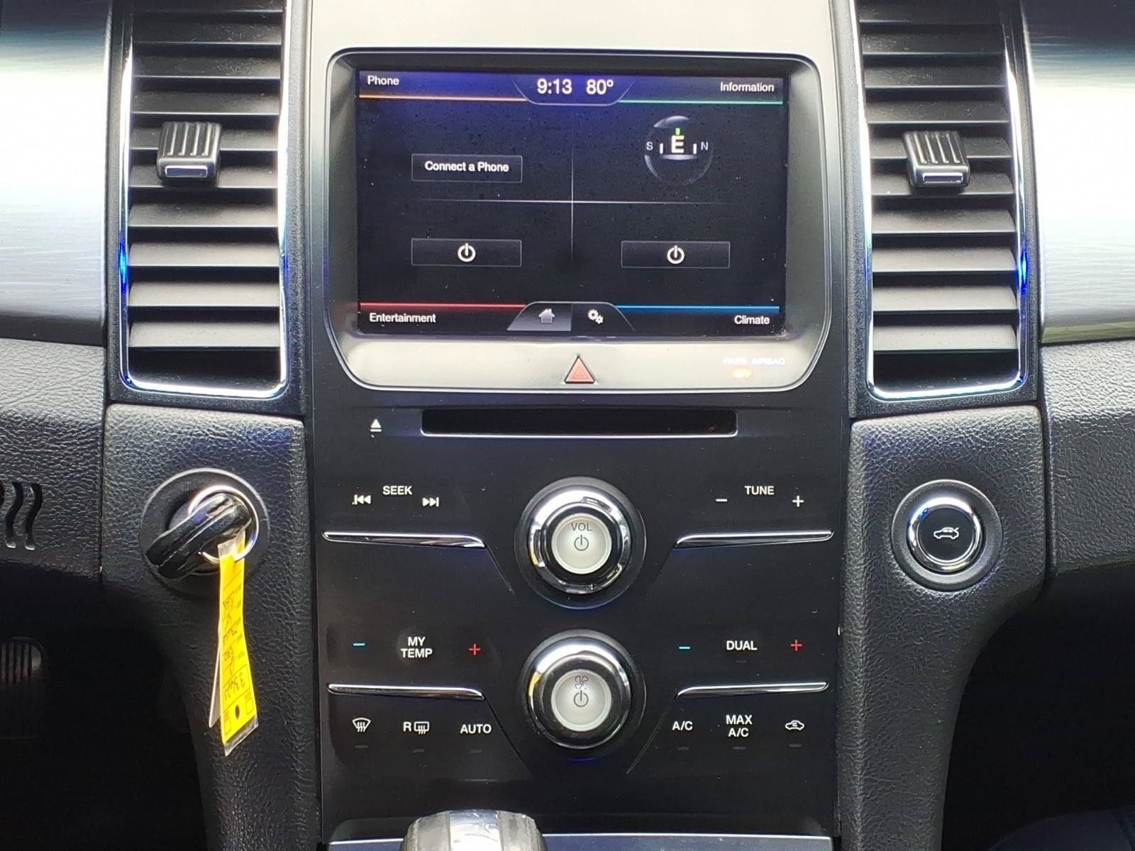 Used 2013 Ford Taurus SEL FWD image 5