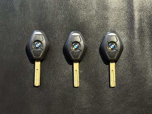 Used 2002 BMW Z8 RWD image 47