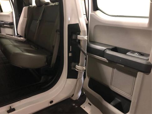 Used 2018 Ford F150 XL w/ Equipment Group 101A Mid RWD image 10