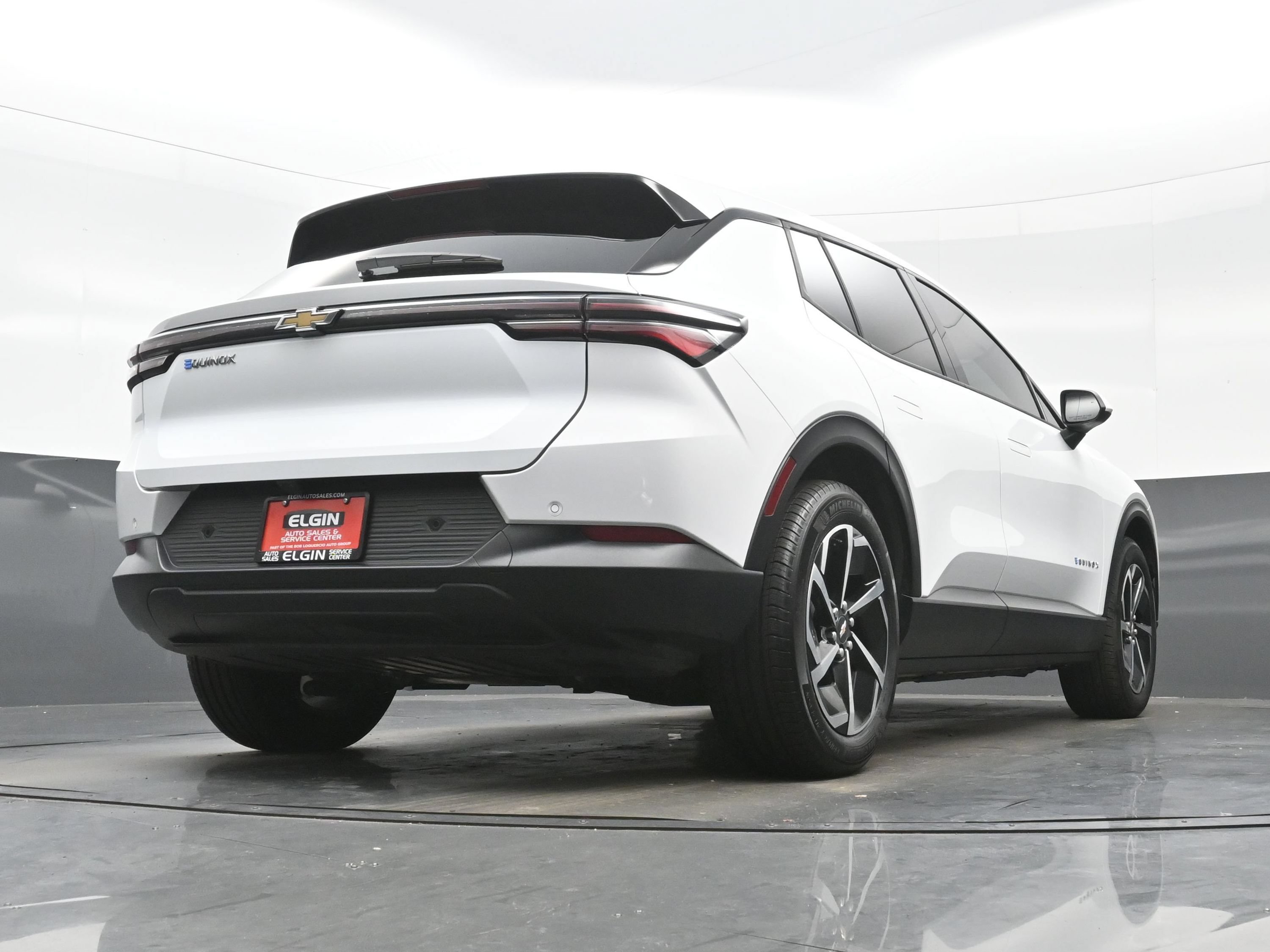 Used 2025 Chevrolet Equinox EV LT FWD image 28
