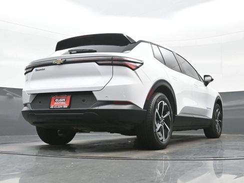 Used 2025 Chevrolet Equinox EV LT FWD image 28