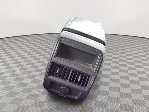 Used 2013 Cadillac SRX Performance image 22