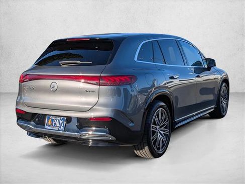 Certified 2023 Mercedes-Benz EQS 580 4MATIC SUV image 5