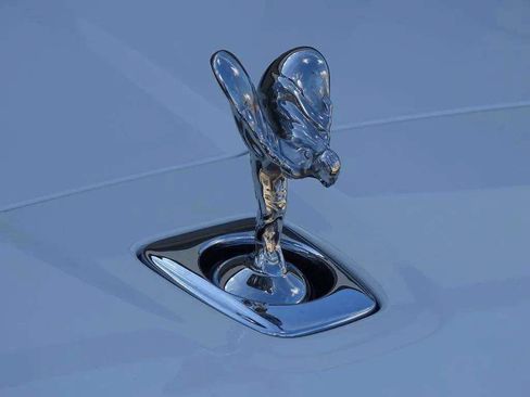 Certified 2025 Rolls-Royce Cullinan AWD/4WD image 8