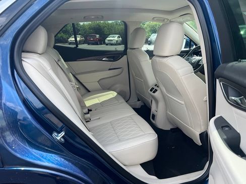 Used 2023 Buick Envision Avenir FWD image 11