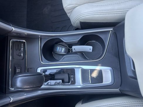 Used 2019 Subaru Ascent Limited w/ Popular Package #3 AWD/4WD image 42